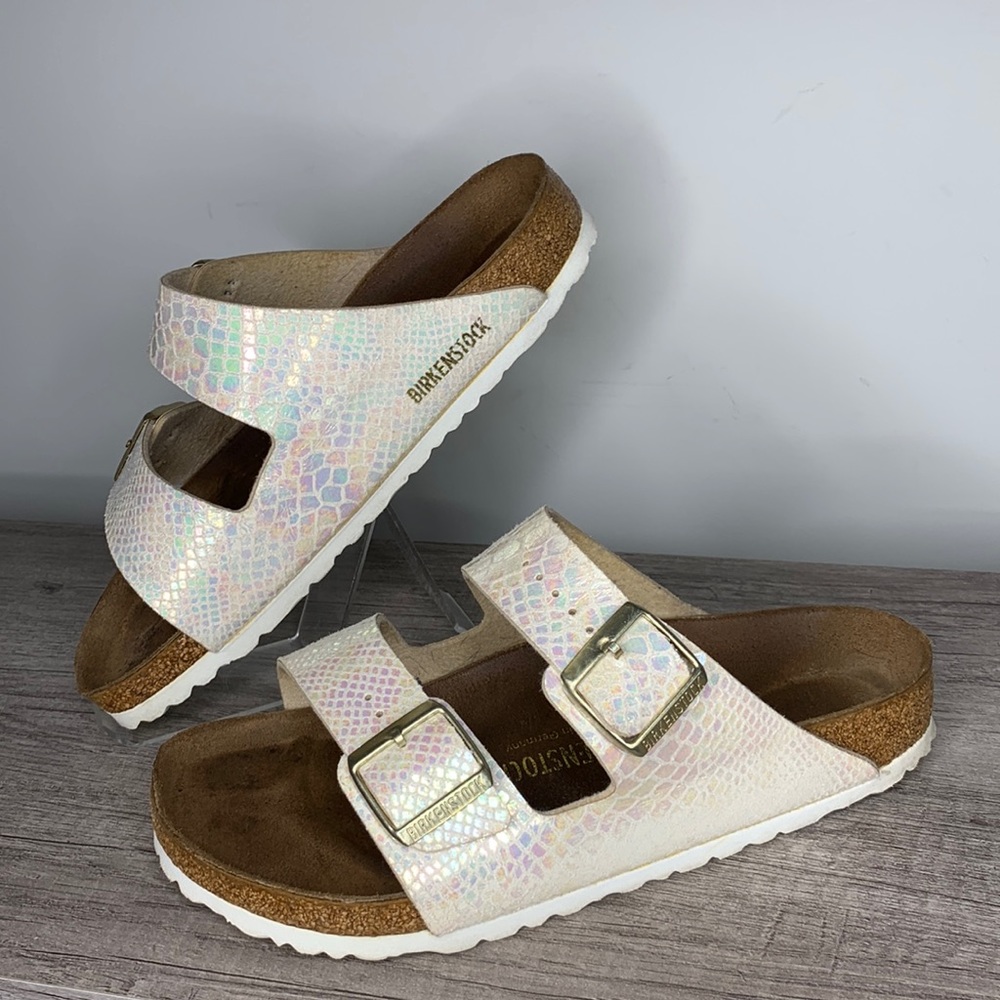 Arizona Birkenstock Birko-Flor Vegan Sandal size 40 (9) women Shiny Snake Skin